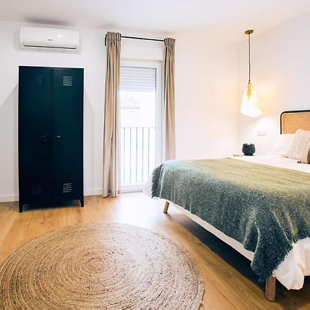 Apartamentos Duran Tirso De Molina เมรีดา ภายนอก รูปภาพ