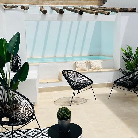 Apartamentos Duran Tirso De Molina เมรีดา ภายนอก รูปภาพ