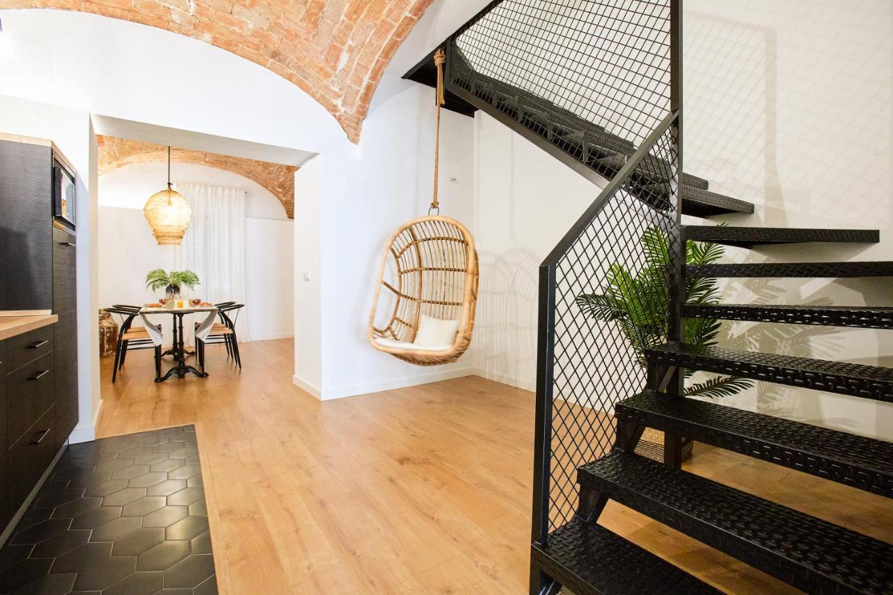 Apartamentos Duran Tirso De Molina เมรีดา ภายนอก รูปภาพ