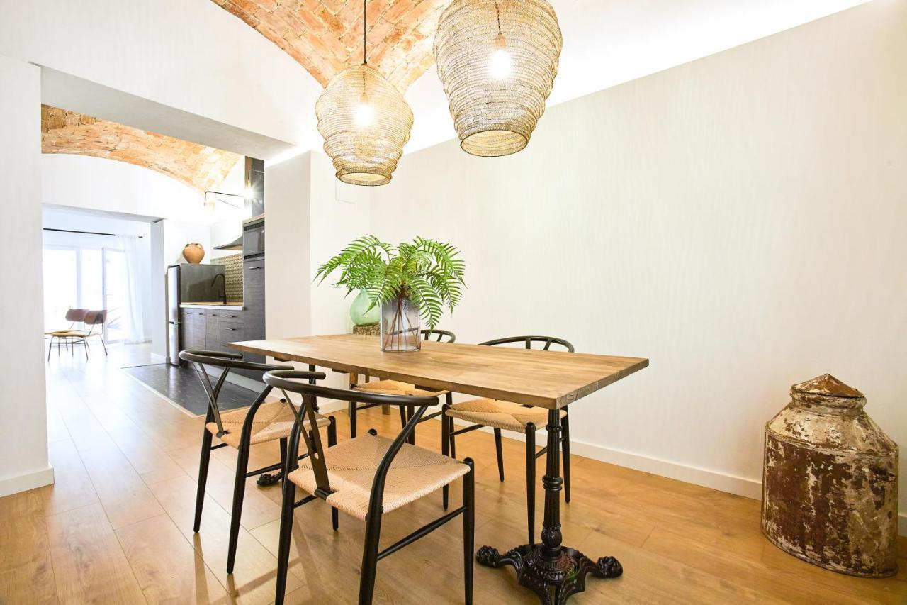 Apartamentos Duran Tirso De Molina เมรีดา ภายนอก รูปภาพ